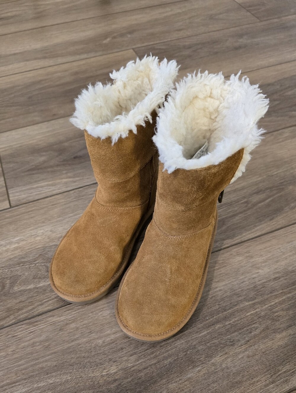 Girls Koolaburra Uggs Boots